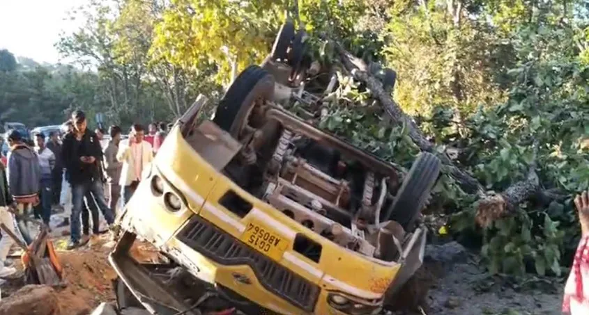 Latehar Bus Accident