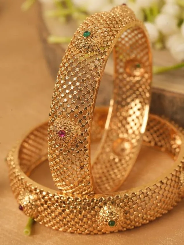 Gold Silver Rate Today 04 Jan: सोना-चांदी की कीमतों में बड़ी गिरावट, रिकॉर्ड ऊंचाई के बाद हुआ सस्ता, जानें आज के ताजा रेट