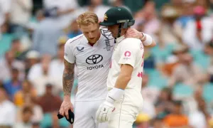 Ashes Day 3: सिडनी टेस्ट में Travis Head का जलवा, Australia ने इंग्लैंड को छोड़ा पीछे