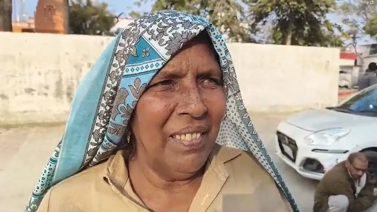 Husband Beaten By Wife in Aligarh