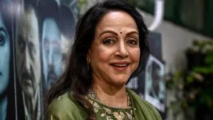 Hema Malini News