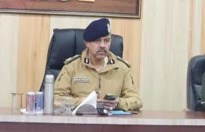 Republic Day: गणतंत्र दिवस से पहले जम्मू-कश्मीर में हाई अलर्ट, डीजीपी ने सुरक्षा-व्यवस्था का लिया जायजा