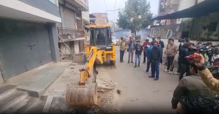 Chomu Bulldozer Action