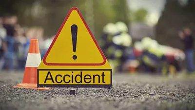 Gujarat Kaprada Road Accident