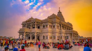 Mathura Vrindavan Travel Guide on Holi