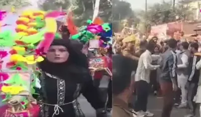 Muslim Woman Mannat (image-s-m )