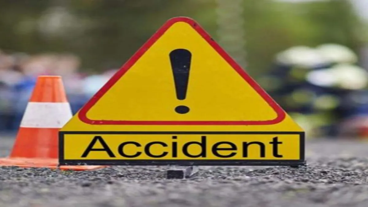 sangli innova car accident