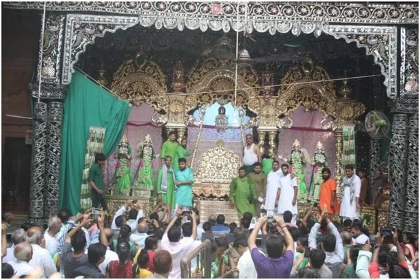 Banke Bihari Temple Controversy