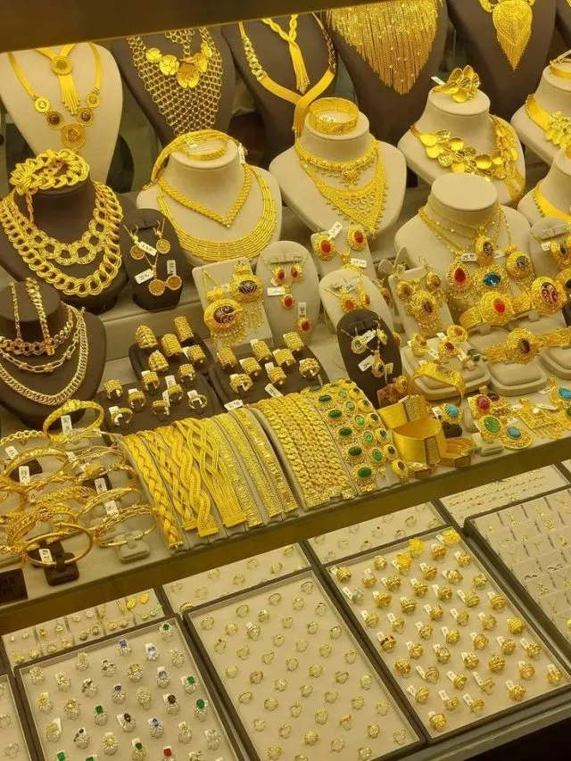 GOLD SILVER RATE TODAY 20 FEB: चांदी 2.70 लाख के पार, सोने ने भी पकड़ी रफ्तार! खरीदने से पहले यहां चेक करें आज का ताजा भाव