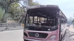 Vikaspuri Bus Catches Fire