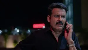 Ghuskhor Pandat Controversy