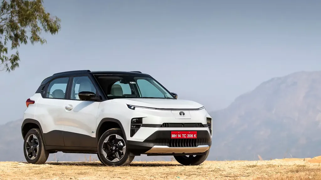 Tata Punch EV vs Windsor EV Comparison