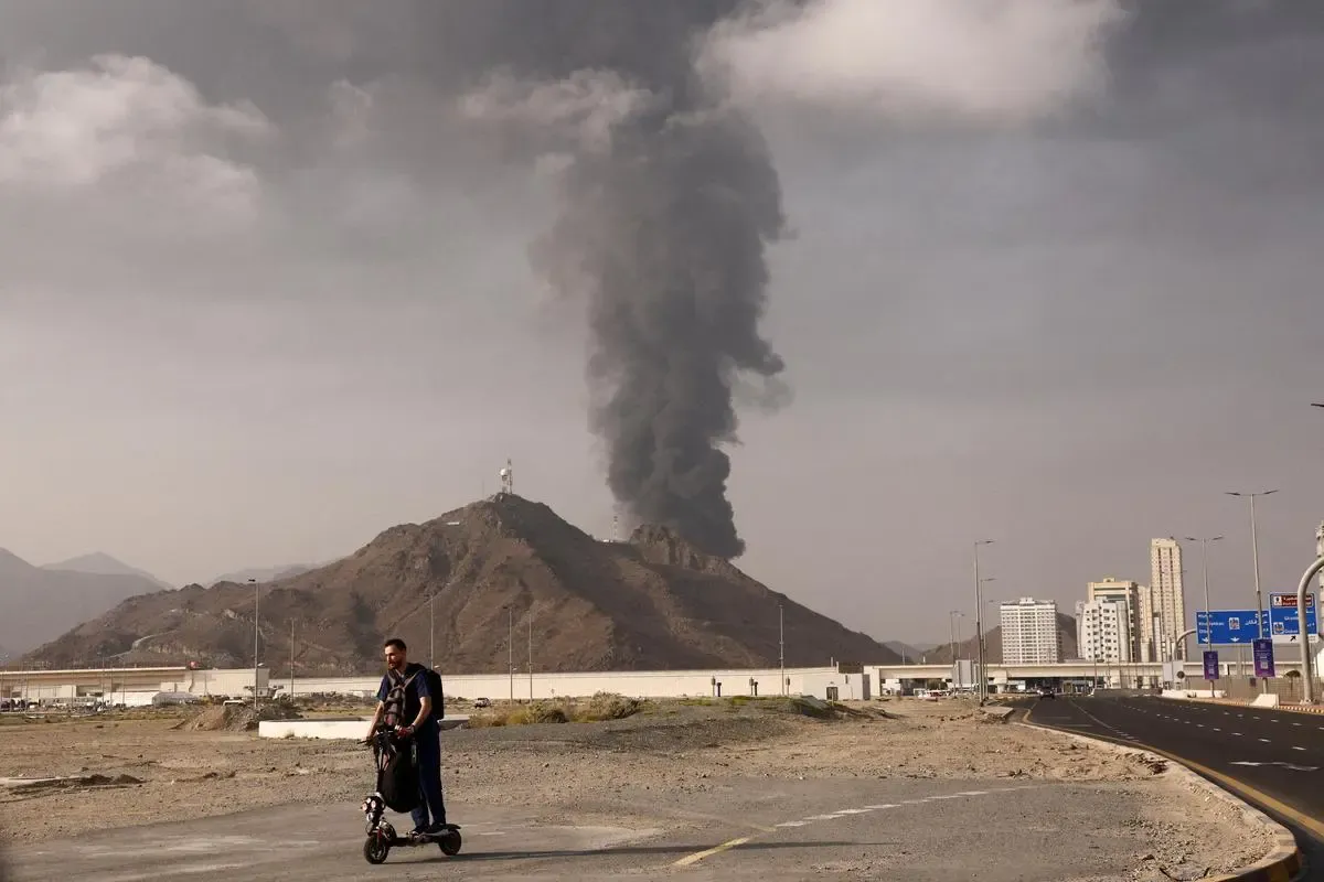 UAE Air Defences Intercept Iranian Missiles