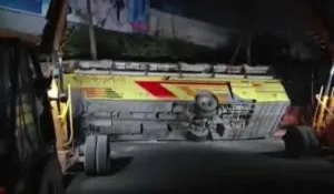 Delhi Karol Bagh Road Accident