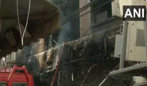 Delhi Palam fire Breaking News