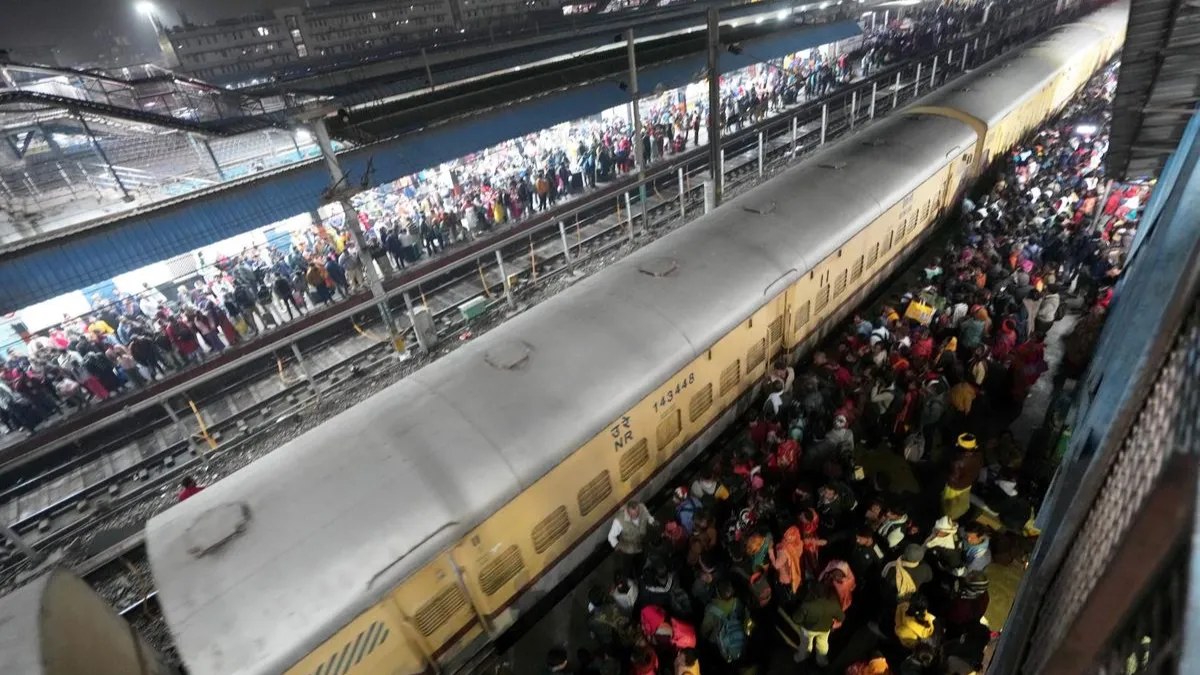 Delhi Railway Station spying case