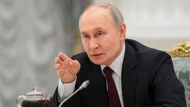 Russian President Putin Supports Mojtaba Khamenei (image S-M) 