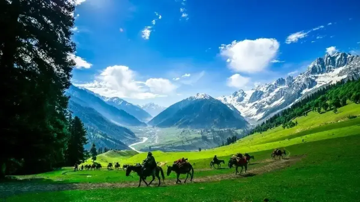 Top 5 Summer Vacation Destinations in Kashmir