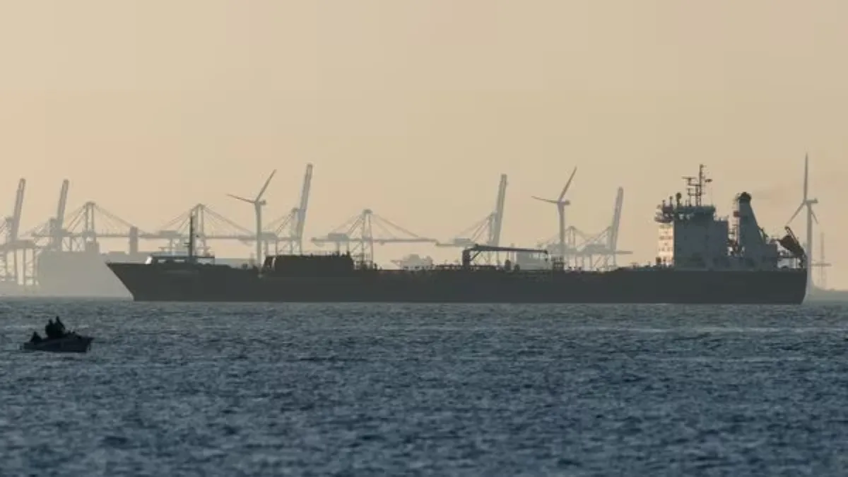 US allows Iran oil sales