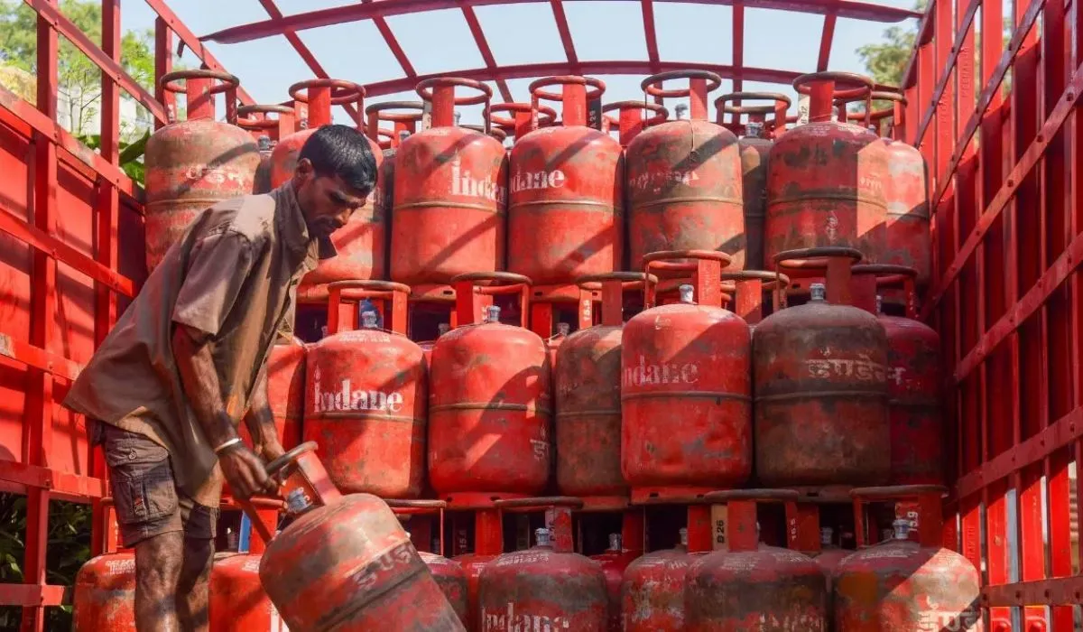 LPG Cylinder Booking Rule Changed (image S-M)
