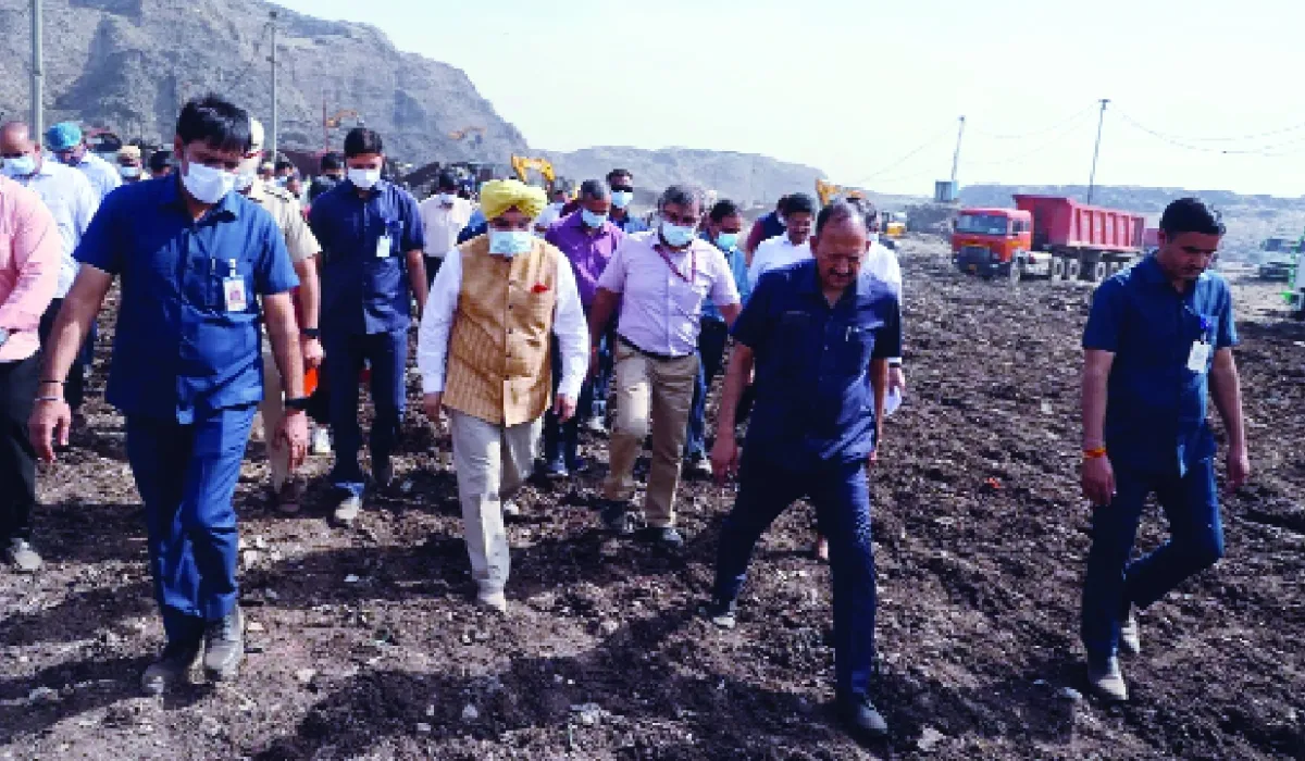 Bhalaswa Landfill Waste Management