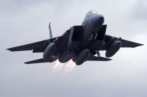 US F-15 Hit by Iran