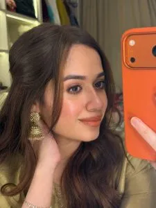 Jannat Zubair Highway Incident