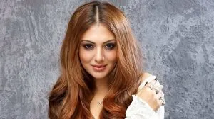 Khushi Mukherjee Crying Video Controversy