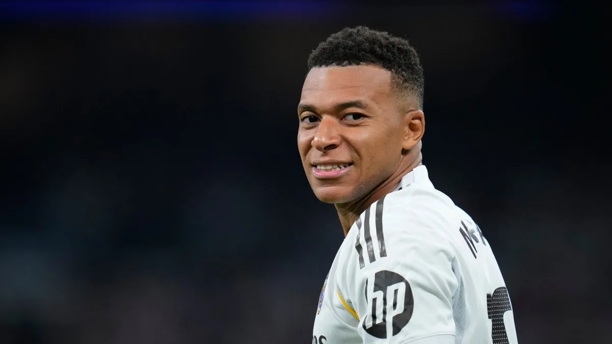 Kylian Mbappe injury error
