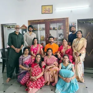 Rashmika Visits Vijay Maternal Home