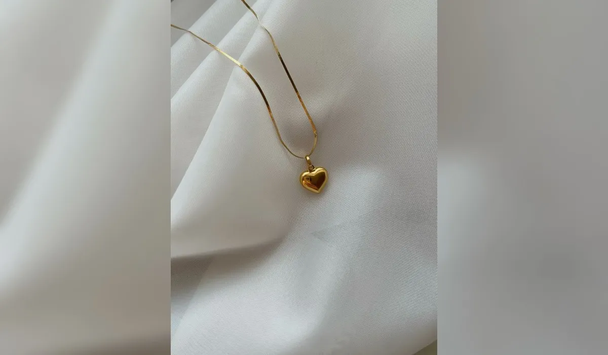 Latest Heart Pendant Necklace Designs