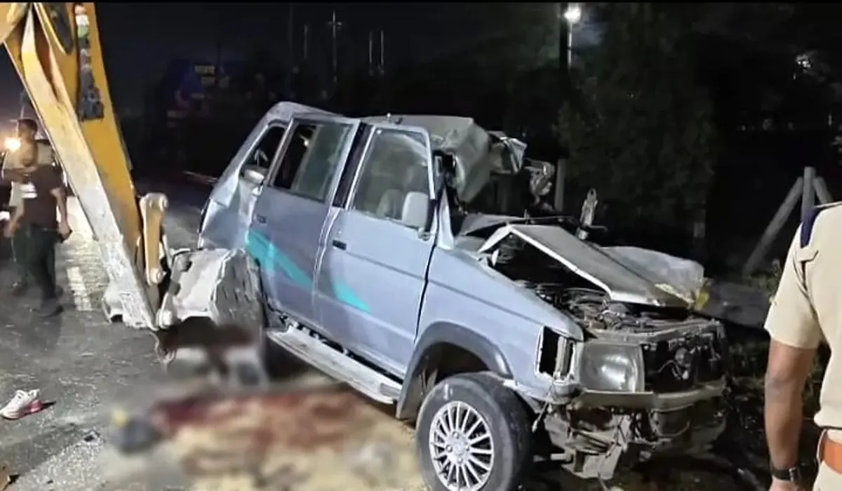 Indore road accident