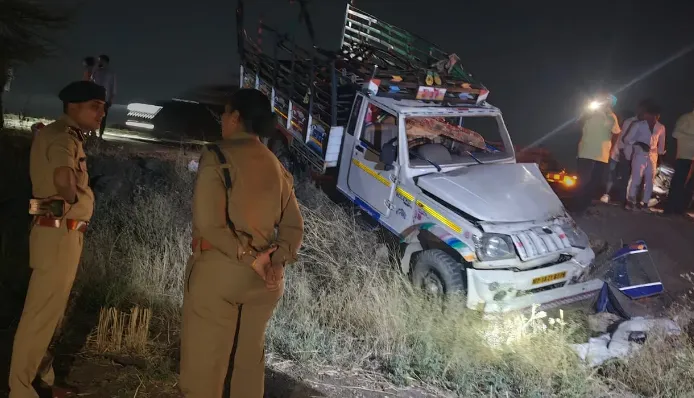 Dhar Road Accident