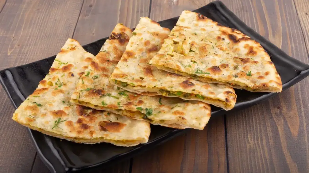 Special Cheese Paratha Recipe in Hindi