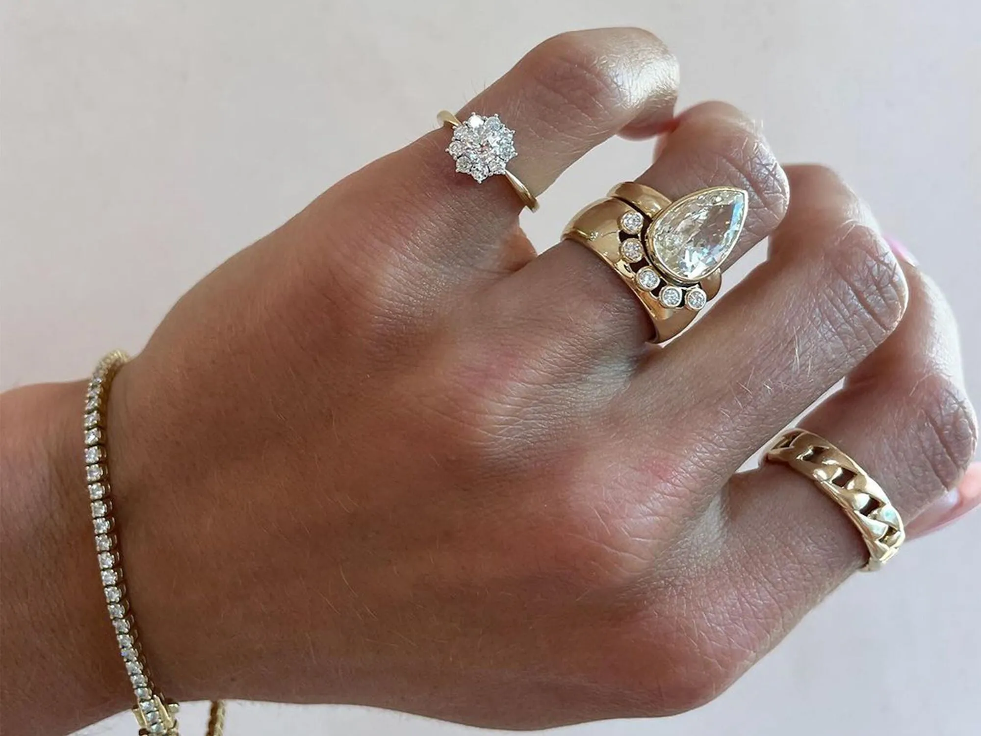 Finger Ring Stacking( Source: Social Media)