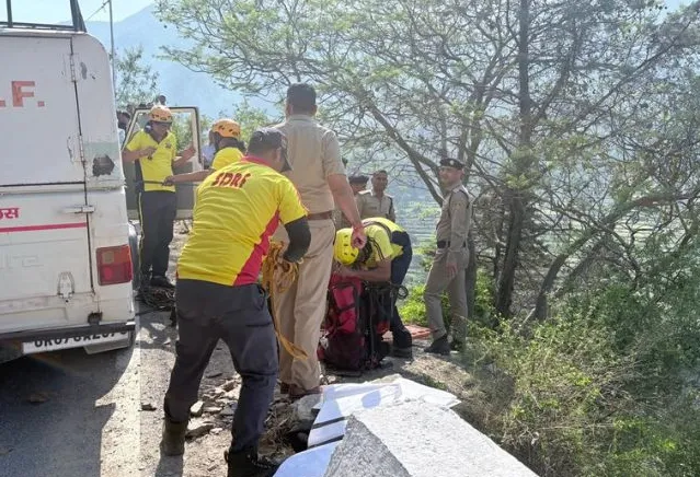 Tehri Road Accident