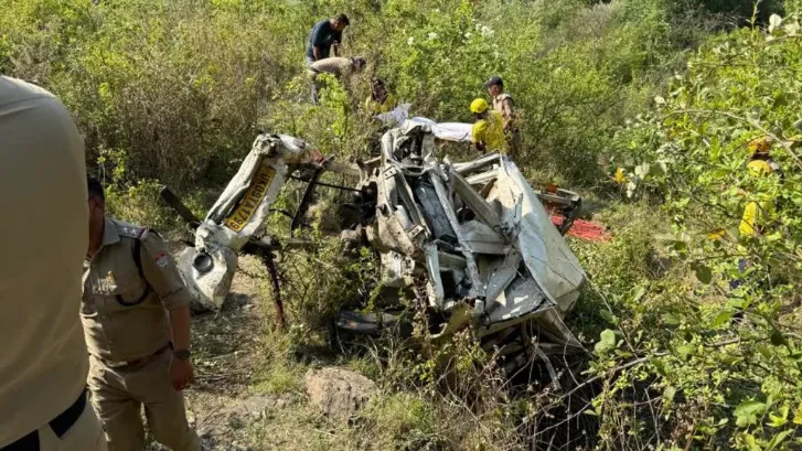 Tehri Road Accident