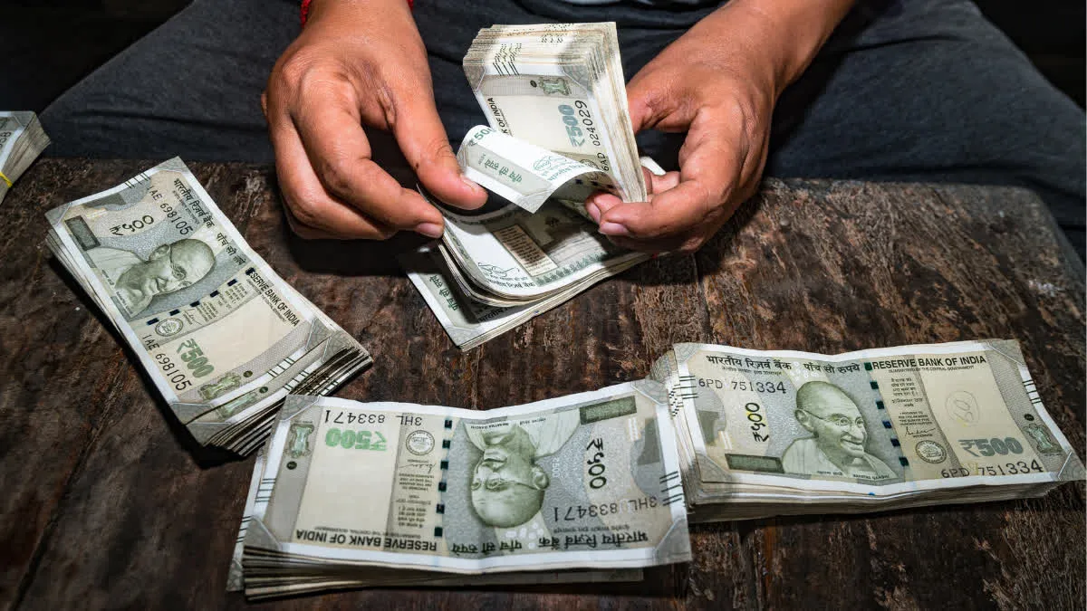 Plastic Bank Notes In India: फाड़ने पर भी नहीं फटेंगे... RBI लाएगा ...