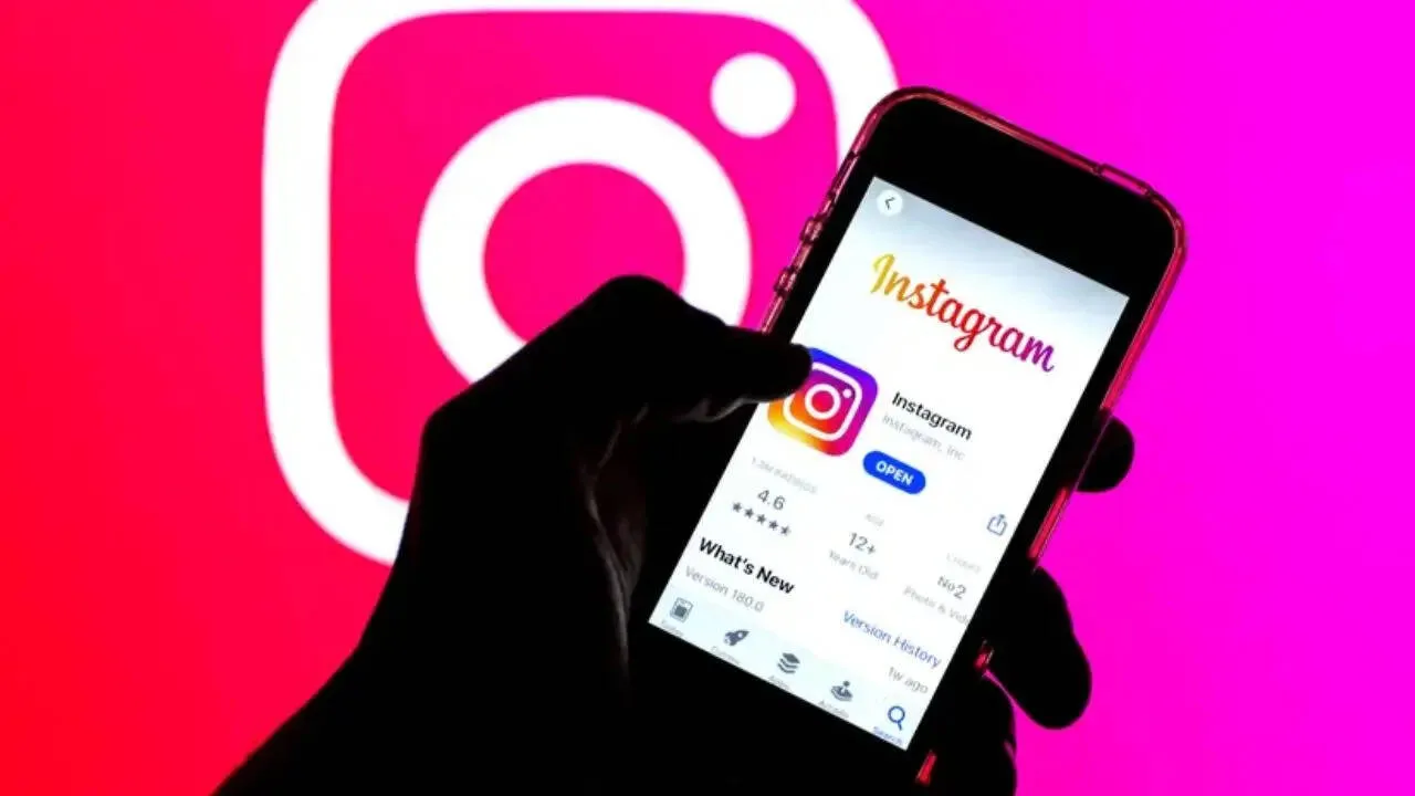 Instants Feature On Instagram