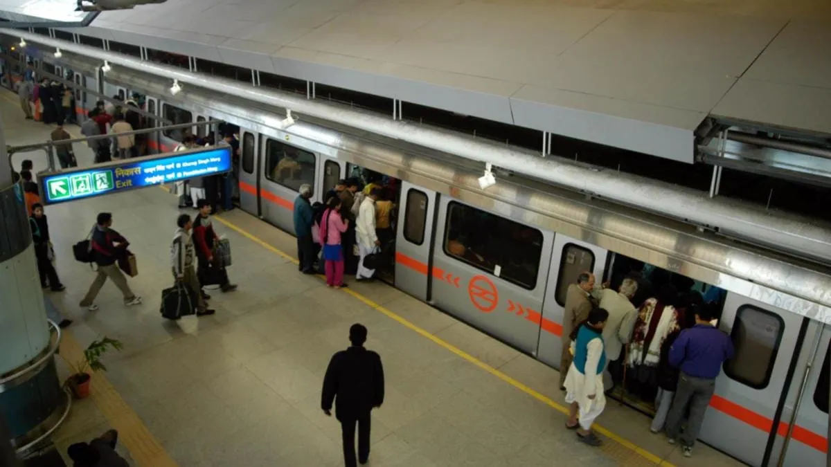 Delhi Metro Extra Trains
