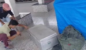 Lucknow Train Dead Body