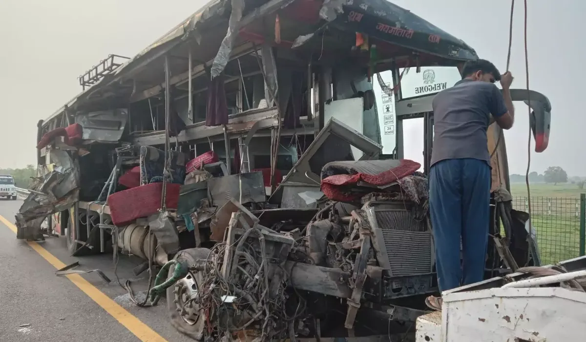 Unnao Double Decker Bus Accident