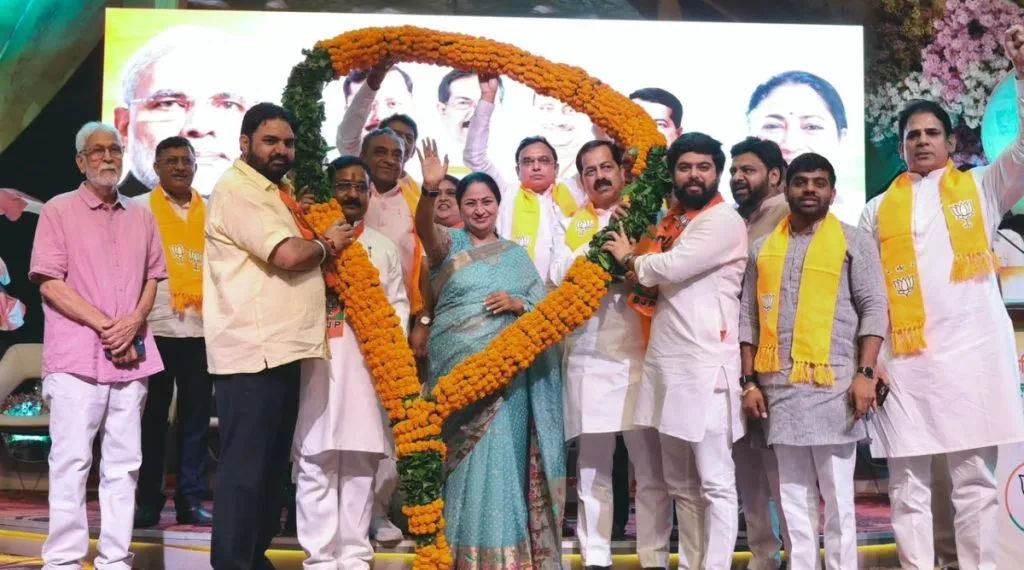 Delhi : 'मन की बात' जनसेवा को राष्ट्रनिर्माण से जोड़ने का सशक्त माध्यम : CM रेखा गुप्ता