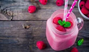 Litchi Rose Smoothie Recipe