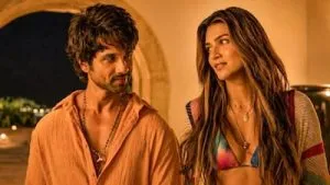 Cocktail 2 100 Crore Club