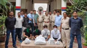 Delhi : दिल्ली पुलिस कमिश्नर के निर्देश पर चलाया गया विशेष अभियान, सड़कों पर लोगों की सुरक्षा के लिए 'ऑपरेशन कवच',