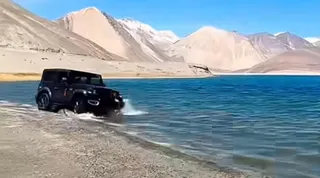 Ladakh : पैंगोंग झील और लद्दाख के संरक्षित वन्यजीव क्षेत्रों में गैर-कानूनी रूप से 'ऑफ-रोडिंग' करने पर कार्रवाई, लगा जुर्माना