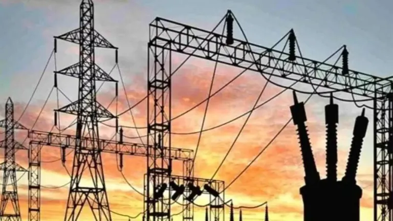 मौसम बदला तो घटी बिजली की खपत, लखनऊ में 600 मेगावाट तक कम हुई डिमांड