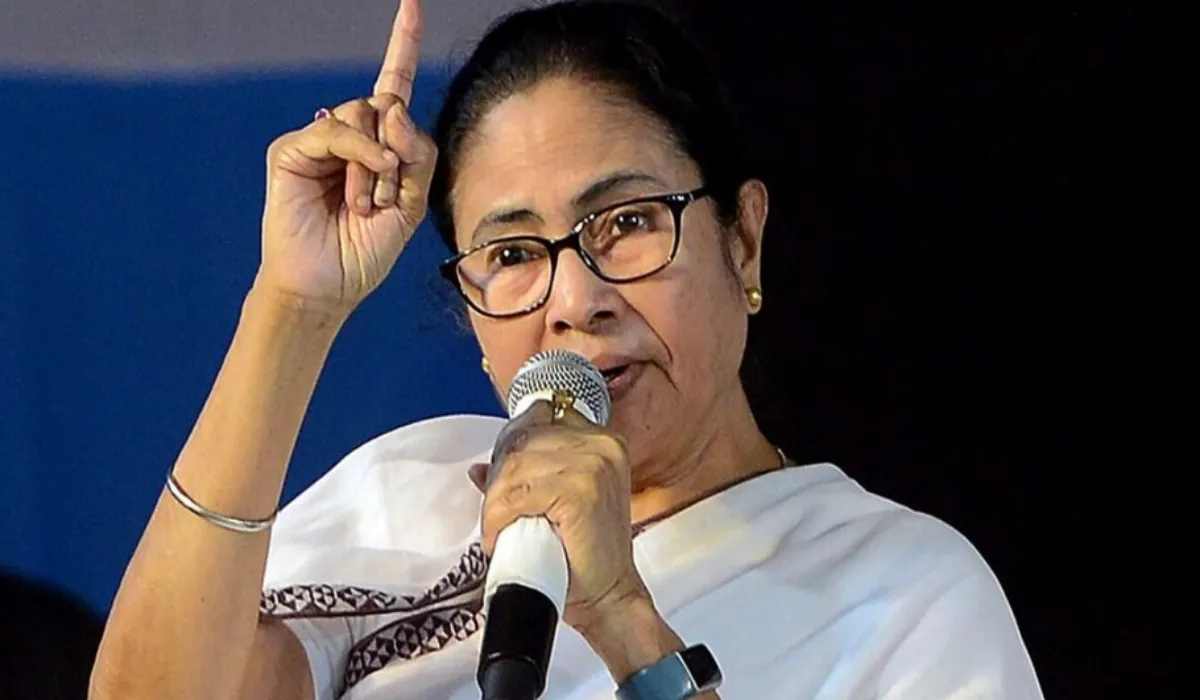 Mamata Banerjee FIR