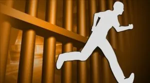 Delhi : सोनिया विहार थाने में पुलिस कस्टडी से भागा बदमाश, पहुंचा हवालात